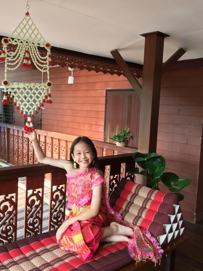 Baan Khun Ya Ayutthaya Hotel Buitenkant foto